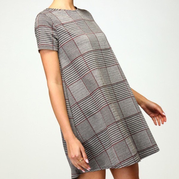 CLASSIC PLAID SHIFT DRESS - Picture 3 of 8